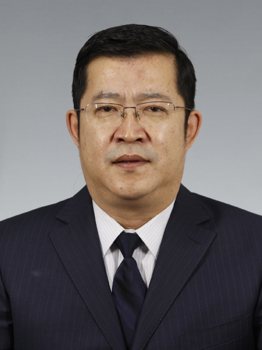 王春震 王春震