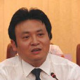 尹同君