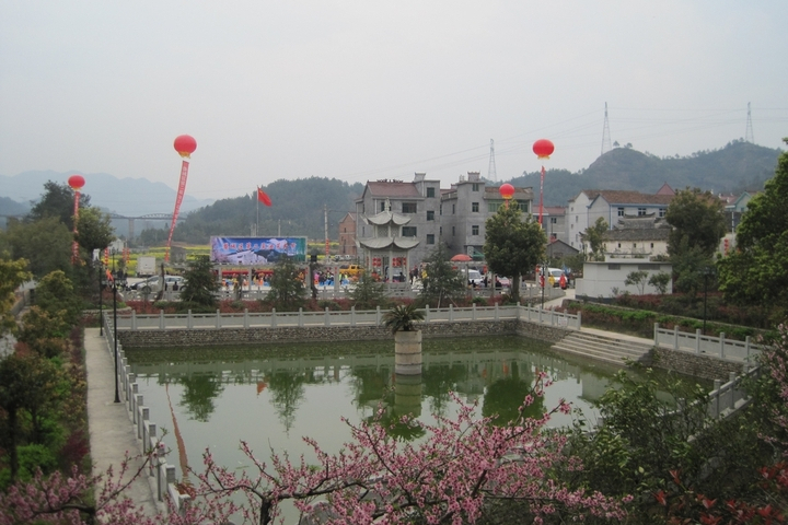 鴿塢塔村(浙江省金華市婺城區湯溪鎮轄村) 鴿塢塔村(浙江省金華市婺城區湯溪鎮轄村)
