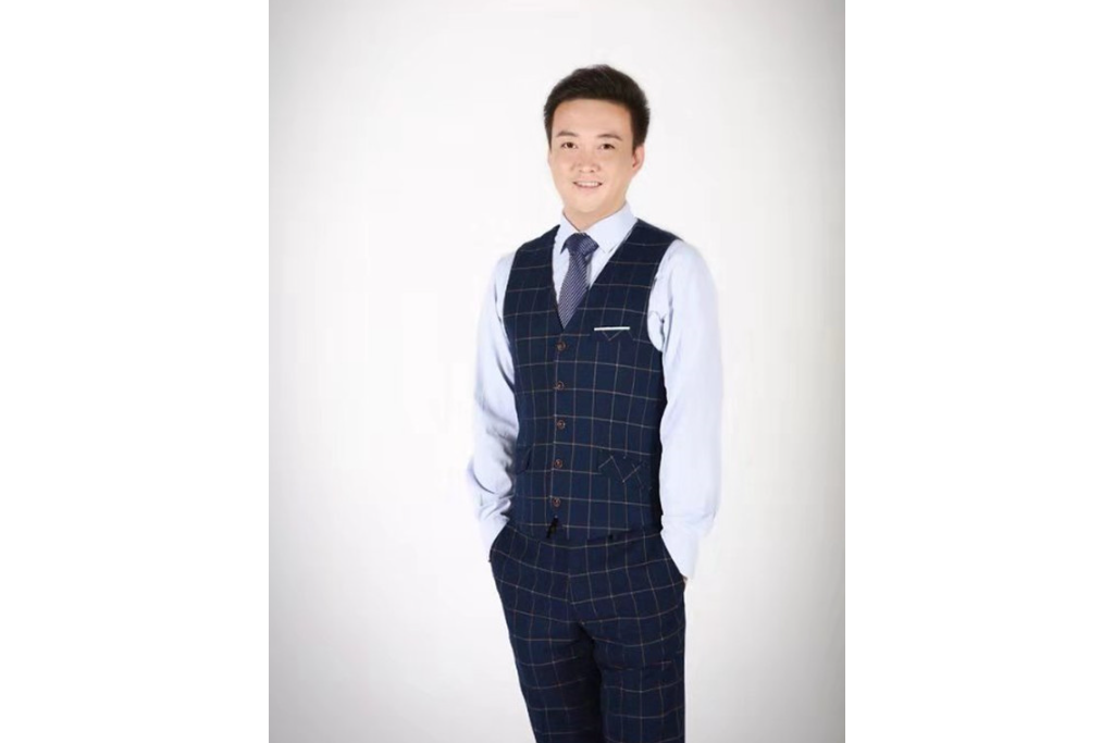 李超(四川音樂學院教師)