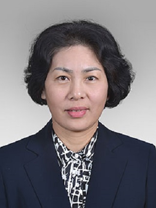 鮑英菁 鮑英菁