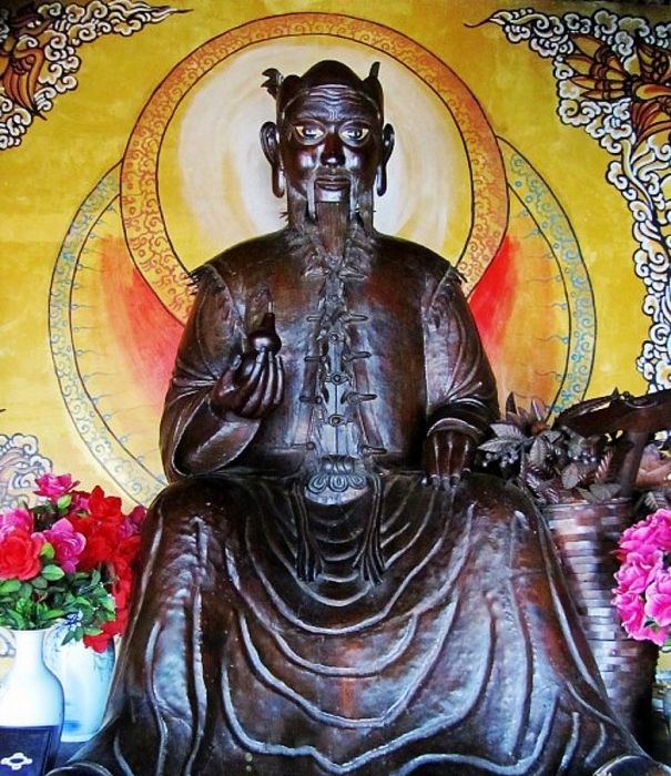 崇忍潘迪 崇忍潘迪