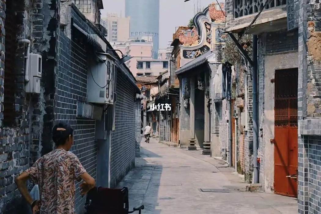 新安街(廣州市海珠區境內街道) 新安街(廣州市海珠區境內街道)
