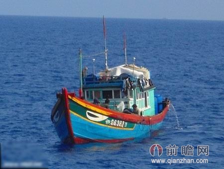 驅逐越南非法越境漁船