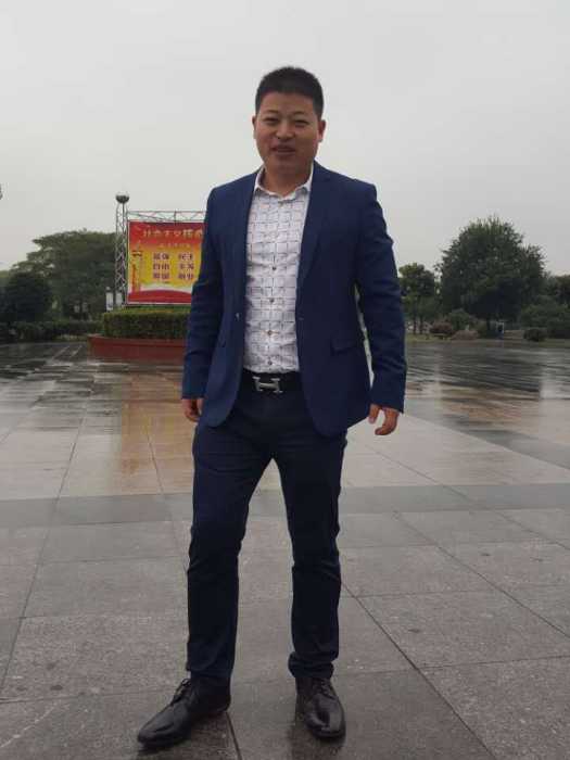 徐浩天(上海佑康企業管理有限公司總經理) 徐浩天(上海佑康企業管理有限公司總經理)