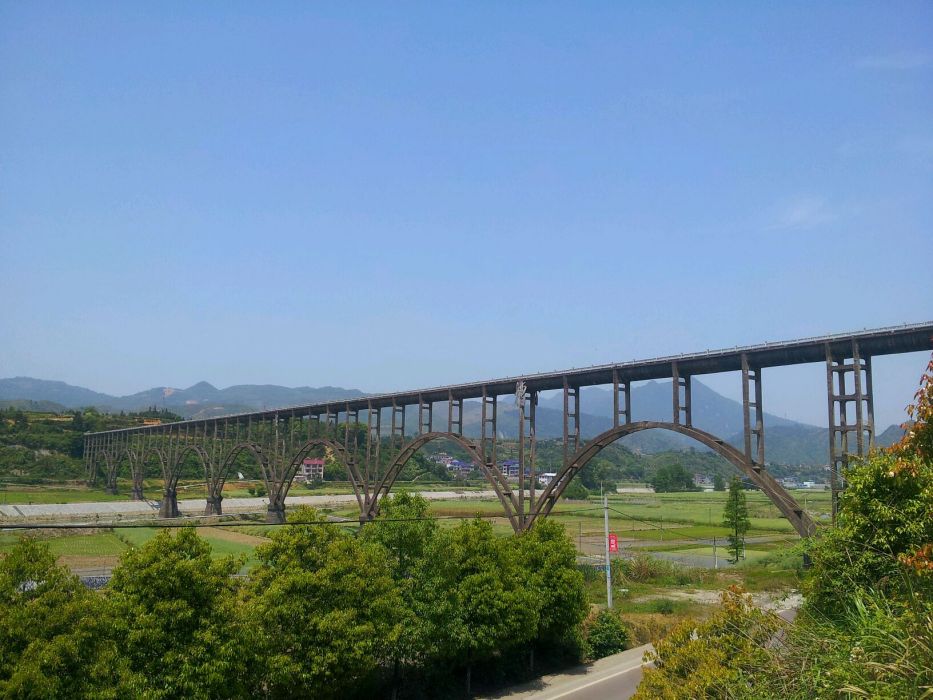 官坪居委會 官坪居委會