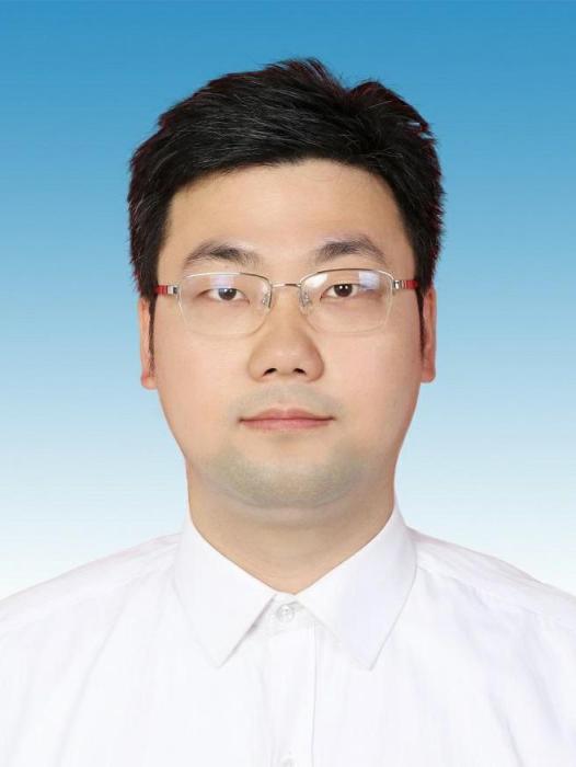黃誠(江西省贛州市瑞金市金融服務中心黨組成員、副主任) 黃誠(江西省贛州市瑞金市金融服務中心黨組成員、副主任)