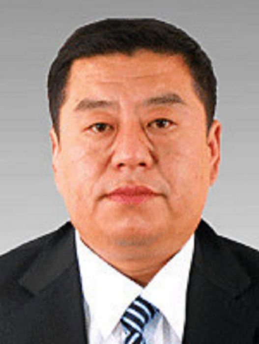 劉治國(遼寧省朝陽市雙塔區委常委、統戰部長,三級調研員) 劉治國(遼寧省朝陽市雙塔區委常委、統戰部長,三級調研員)