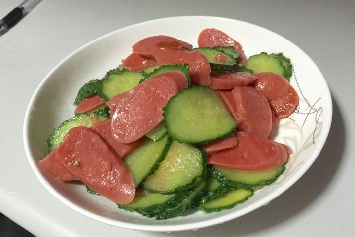 黃瓜火腿夾 黃瓜火腿夾