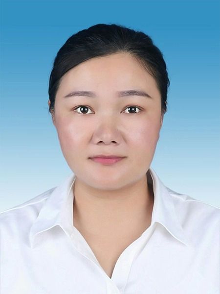 李萍(雲南省紅河州元陽縣人民政府副縣長) 李萍(雲南省紅河州元陽縣人民政府副縣長)