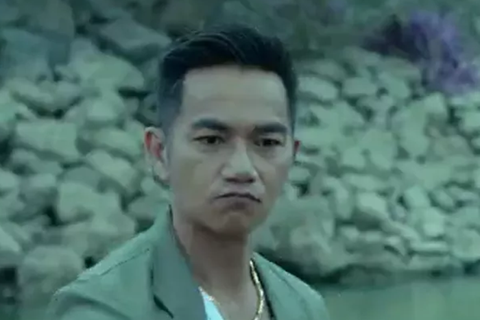 胡經(《活著再見》中的毒梟角色) 胡經(《活著再見》中的毒梟角色)