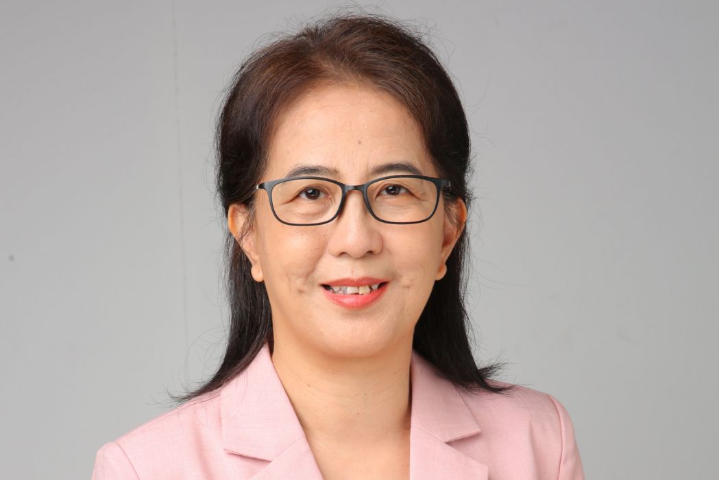 李茜(心理成長領域創作者) 李茜(心理成長領域創作者)