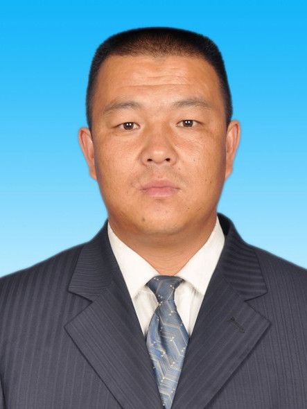 王曉暉(內蒙古自治區烏蘭察布市商都縣審計局黨組書記、局長) 王曉暉(內蒙古自治區烏蘭察布市商都縣審計局黨組書記、局長)