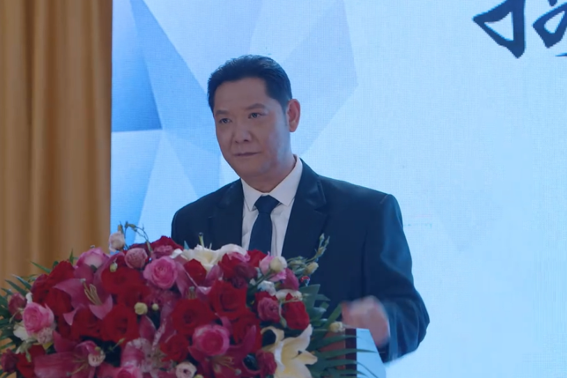 王振東(經偵商戰劇《槓桿》中的男配角) 王振東(經偵商戰劇《槓桿》中的男配角)