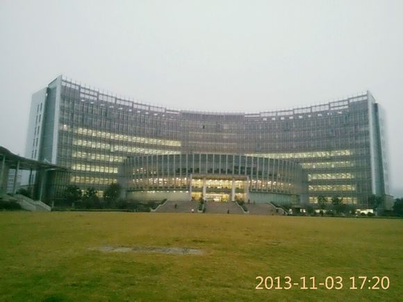 江蘇理工學院圖書館