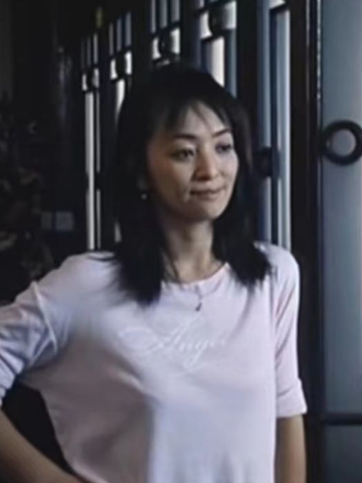 楊麗(劇情文藝片《卡拉是條狗》中的角色) 楊麗(劇情文藝片《卡拉是條狗》中的角色)