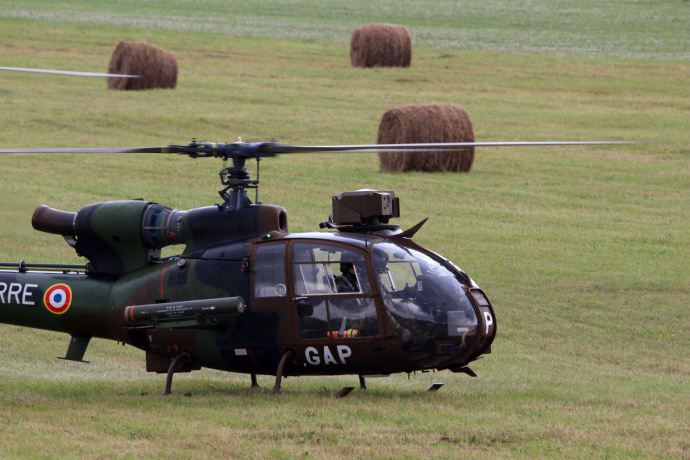 法國“小羚羊”武裝直升機