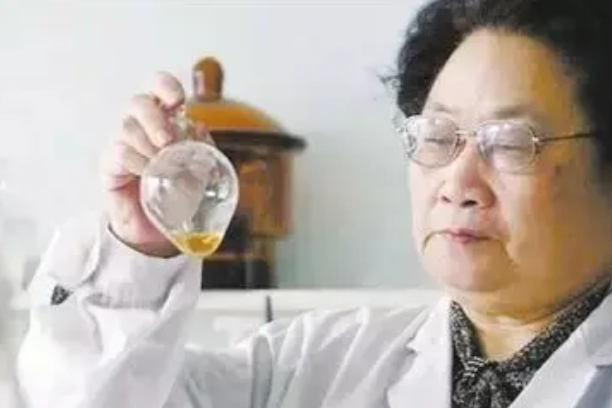 屠呦呦班 屠呦呦班