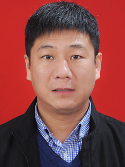 謝峰(山西省運城市西城街道黨工委副書記、辦事處主任) 謝峰(山西省運城市西城街道黨工委副書記、辦事處主任)