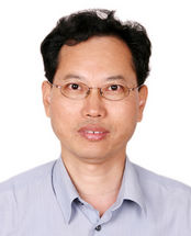 華北電力大學教授何青