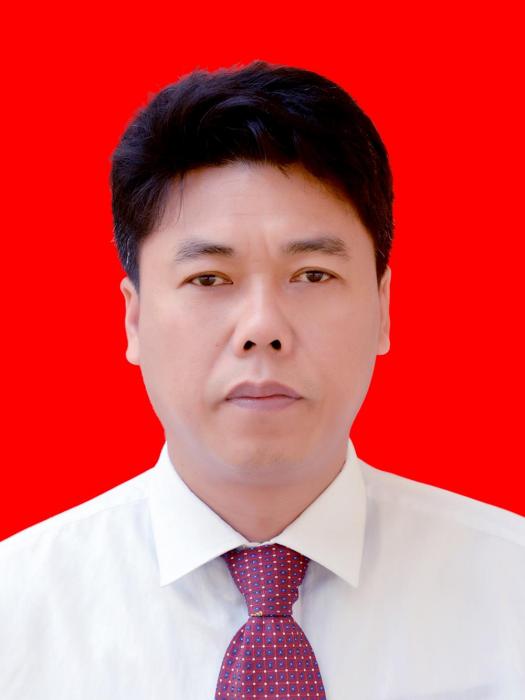 周榮(廣西龍州金龍鎮黨委副書記、鎮長) 周榮(廣西龍州金龍鎮黨委副書記、鎮長)