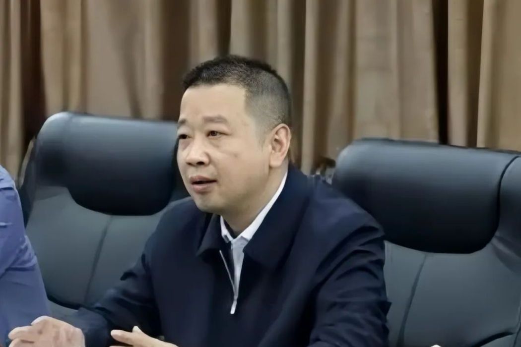 陳永明(福建省南平市工業和信息化局黨組成員、副局長) 陳永明(福建省南平市工業和信息化局黨組成員、副局長)