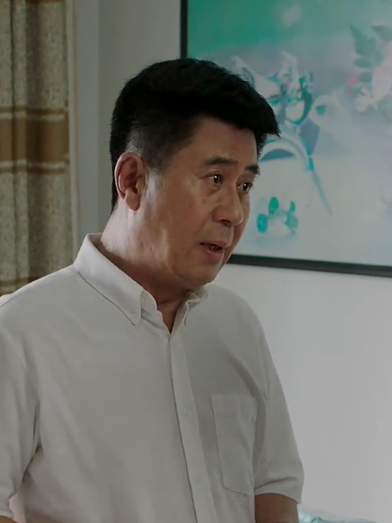 武文杰(當代農村題材電影《漂亮的村事》中的角色) 武文杰(當代農村題材電影《漂亮的村事》中的角色)