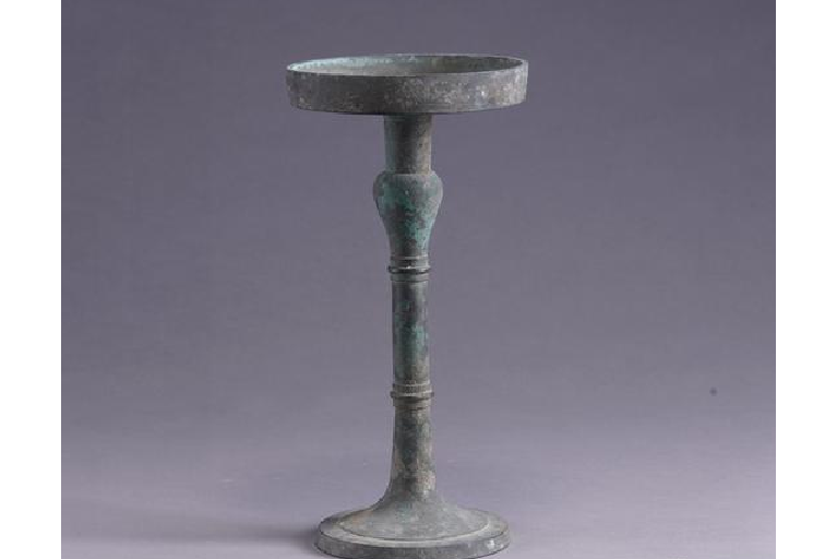 漢銅燈(漢代青銅燈具類館藏文物) 漢銅燈(漢代青銅燈具類館藏文物)