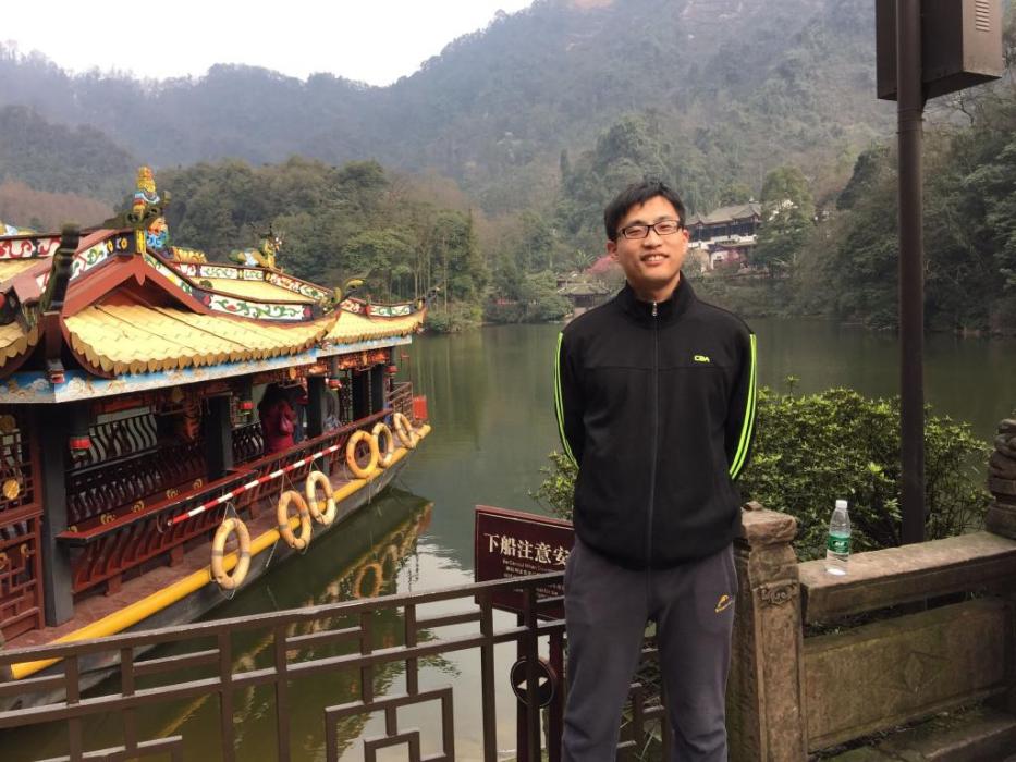 張成明(中國石油大學勝利學院化學工程學院教師) 張成明(中國石油大學勝利學院化學工程學院教師)