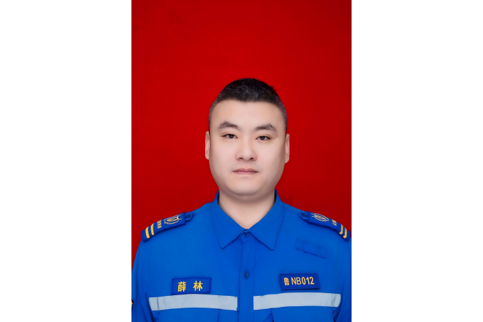 薛林(全國無償獻血奉獻獎獲得者)