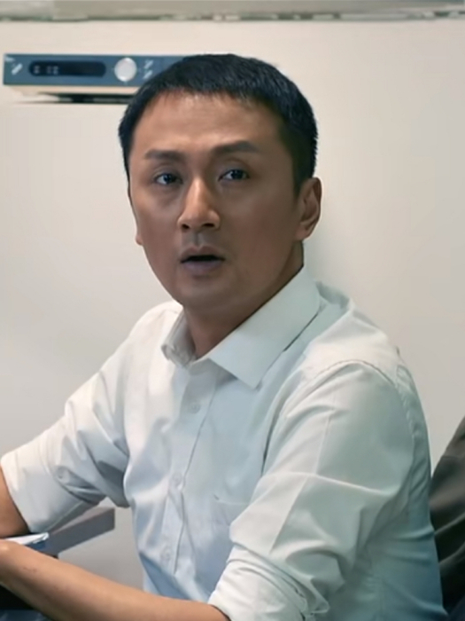 江磊(網路電影《黑豹特警隊》中的角色) 江磊(網路電影《黑豹特警隊》中的角色)