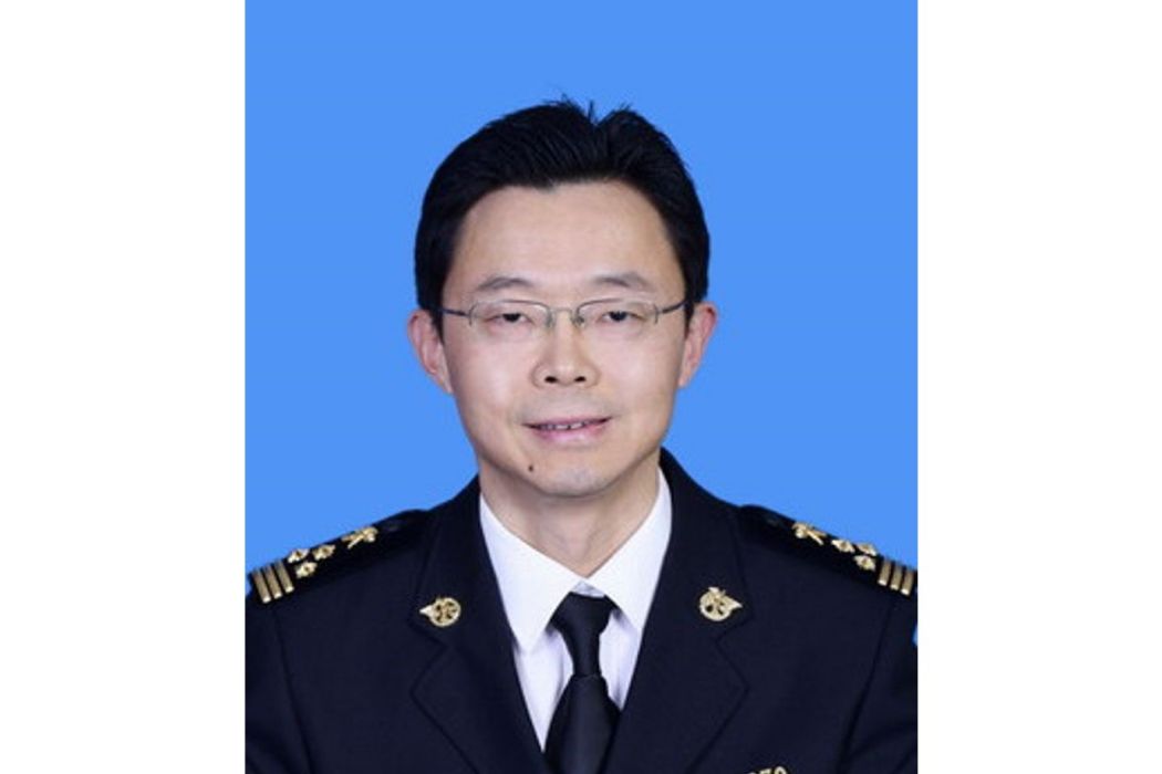 張睿(南昌海關副關長、黨委委員) 張睿(南昌海關副關長、黨委委員)
