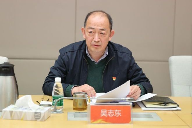 吳志東(山東魯能泰山足球俱樂部董事長、總經理) 吳志東(山東魯能泰山足球俱樂部董事長、總經理)
