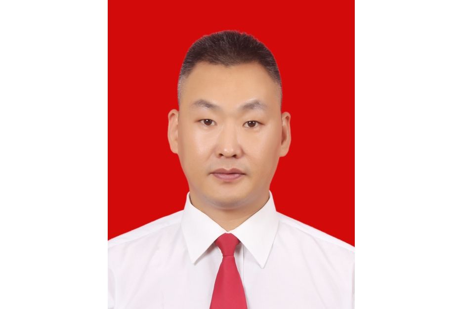 余賢平(台州市路橋區商務局黨委副書記、副局長) 余賢平(台州市路橋區商務局黨委副書記、副局長)