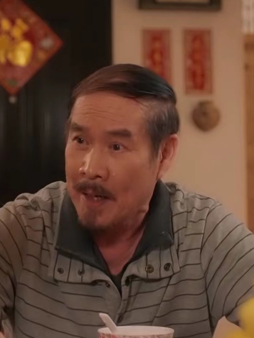 雷天(時裝劇《回歸》中的角色) 雷天(時裝劇《回歸》中的角色)