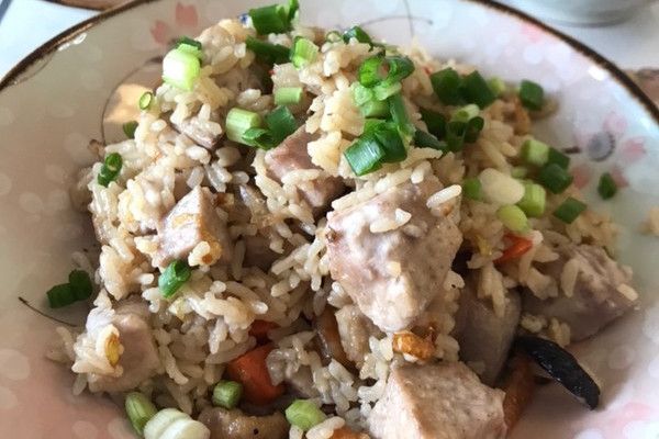 豬肉芋頭飯