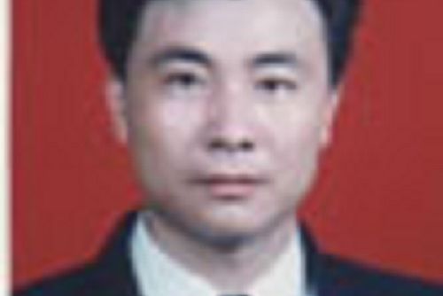 馮尚連(浙江省農業科學院畜牧獸醫研究所高級副所長) 馮尚連(浙江省農業科學院畜牧獸醫研究所高級副所長)