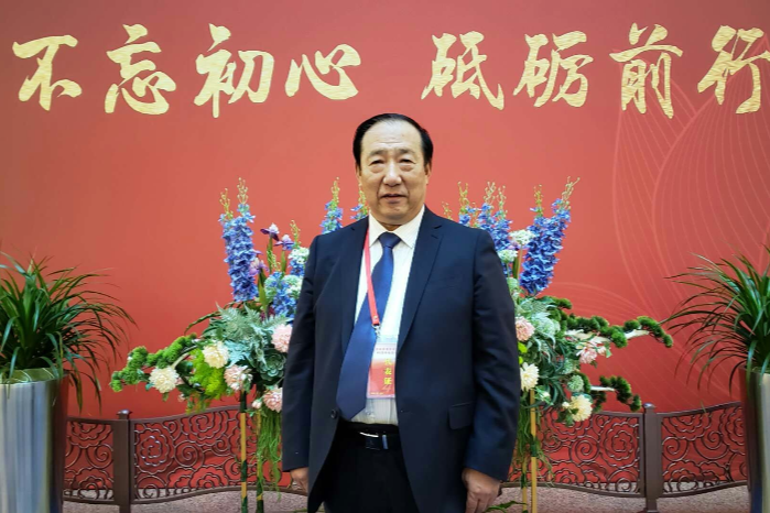 周明金(“萊西經驗”實踐創新者) 周明金(“萊西經驗”實踐創新者)