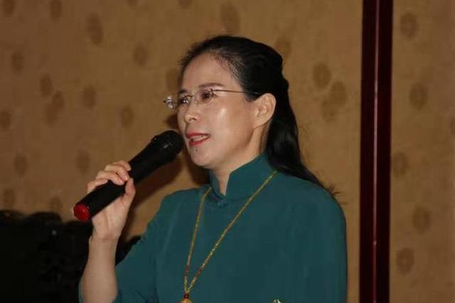 萬文麗 萬文麗