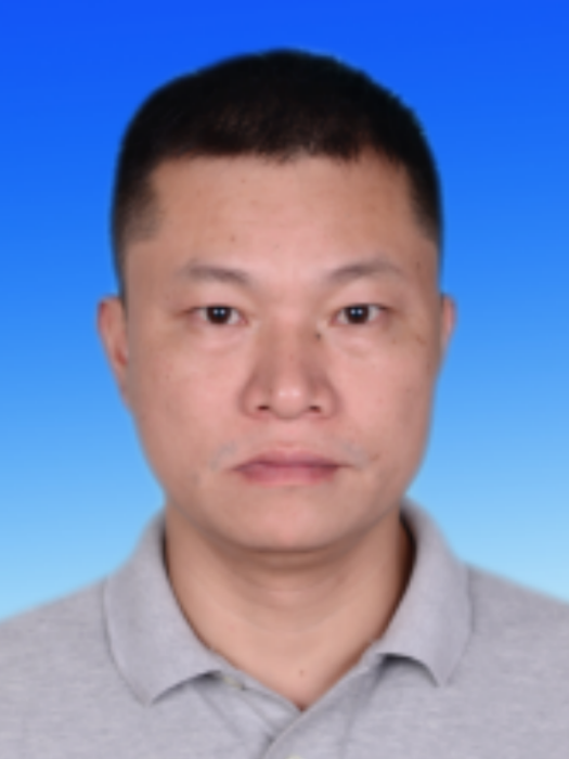 胡兵(江西省宜春市銅鼓縣林場管理中心副主任) 胡兵(江西省宜春市銅鼓縣林場管理中心副主任)
