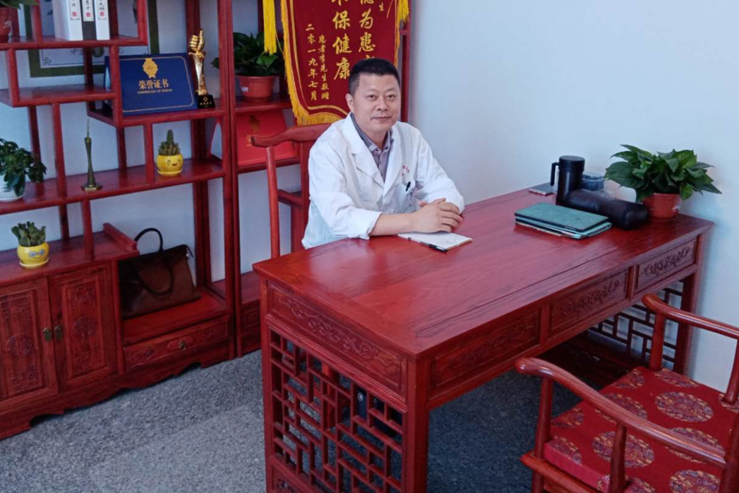 張志忠(北京京醫中醫醫院醫生) 張志忠(北京京醫中醫醫院醫生)