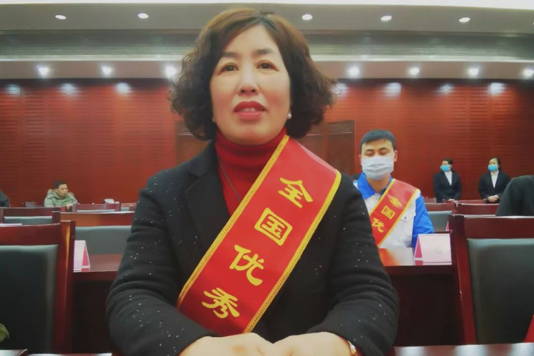 許建茹 許建茹