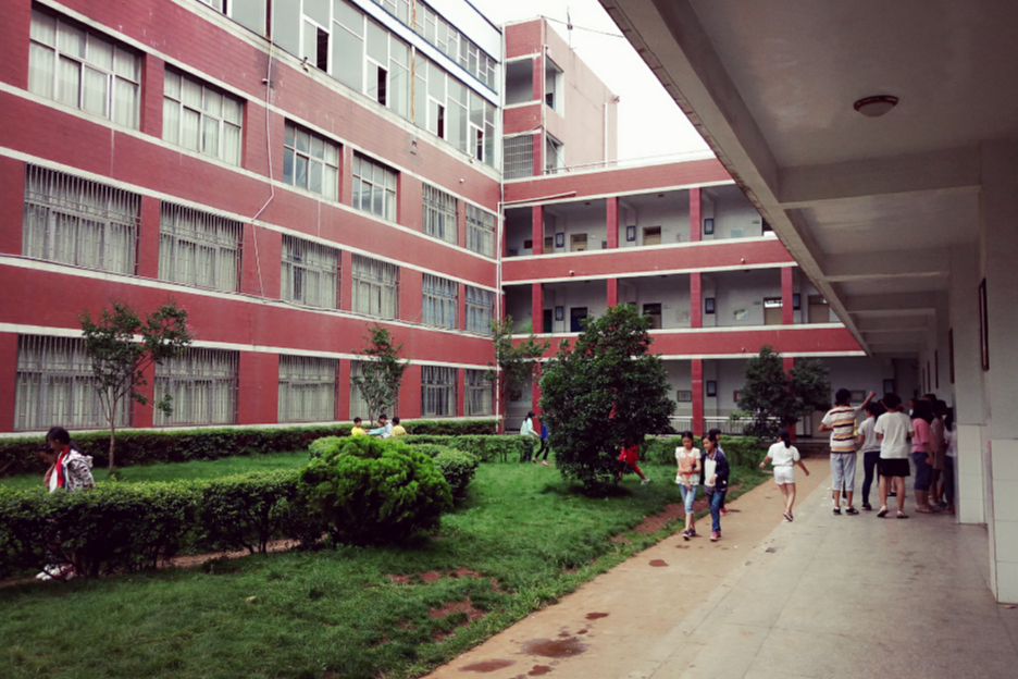 中樞國小 中樞國小