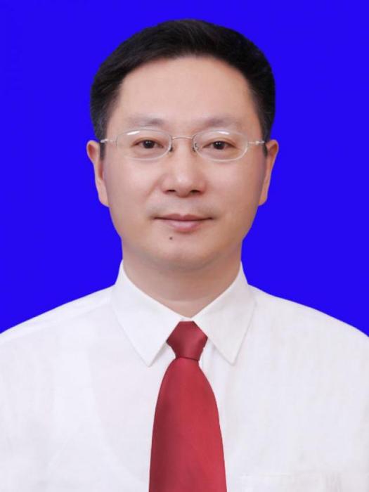 方惠民(峽江縣市場監督管理局黨委書記、局長) 方惠民(峽江縣市場監督管理局黨委書記、局長)