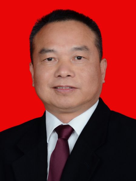 黃益群(湘潭市雨湖區交通運輸局黨組成員、副局長) 黃益群(湘潭市雨湖區交通運輸局黨組成員、副局長)