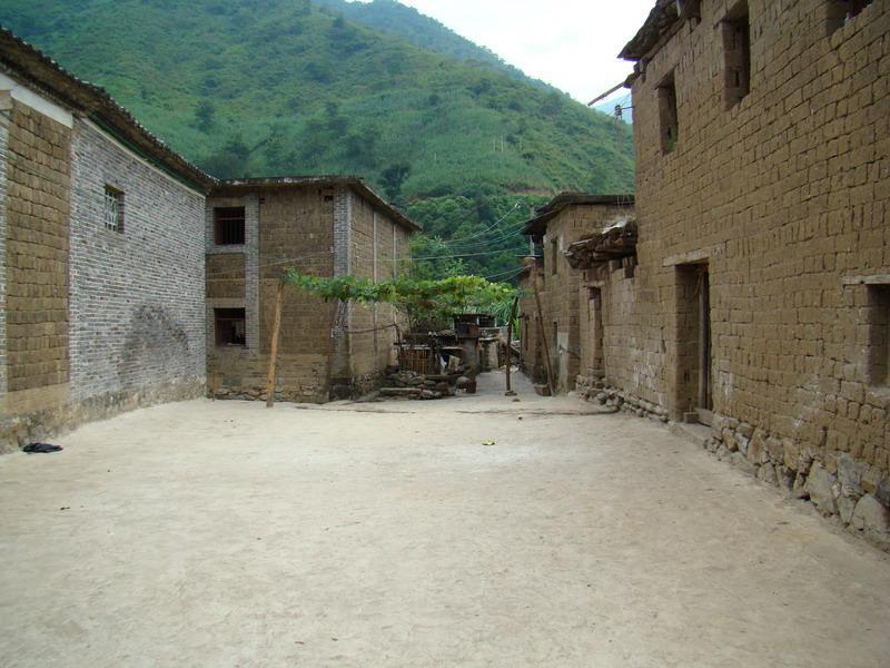 南昆村 南昆村