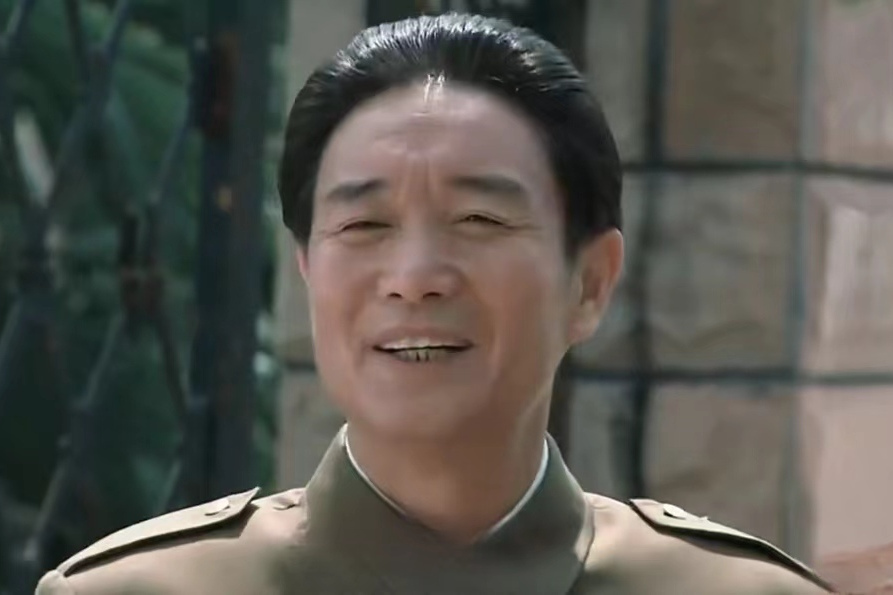 張顯(諜戰劇《金陵秘事》中的角色)