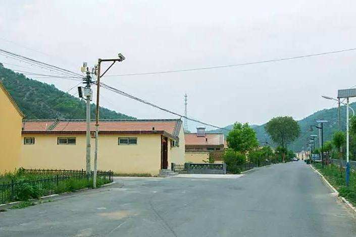 小東岔村(山西省陽泉市平定縣東回鎮下轄村) 小東岔村(山西省陽泉市平定縣東回鎮下轄村)