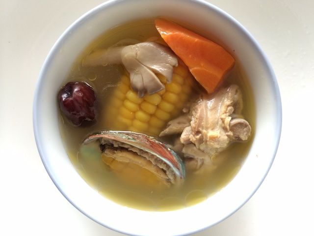 濃湯雞煲 濃湯雞煲