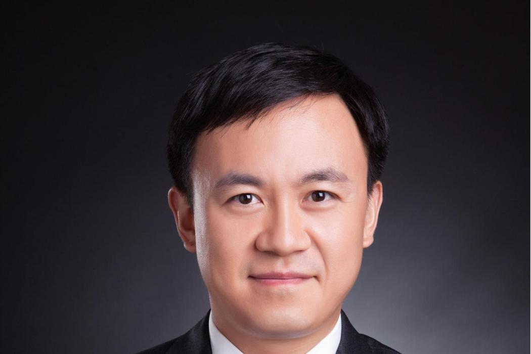 李慶平(萬物梁行董事長兼CEO) 李慶平(萬物梁行董事長兼CEO)